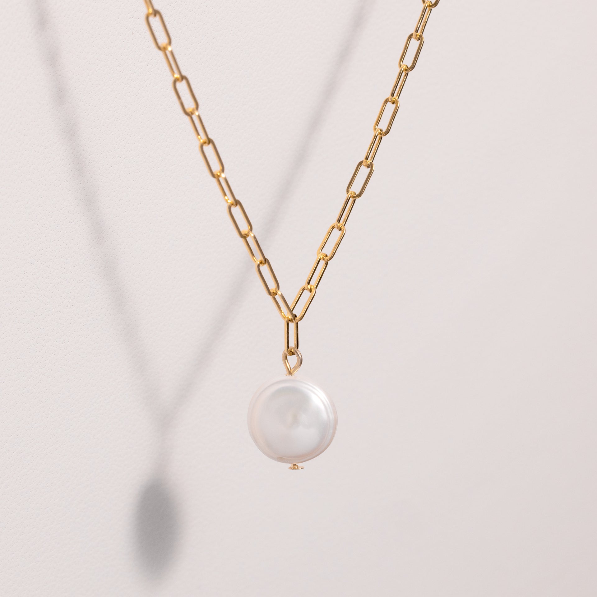 18K Gold Dipped Paperclip Chain Necklace with Freshwater Pearl Charm Pendant