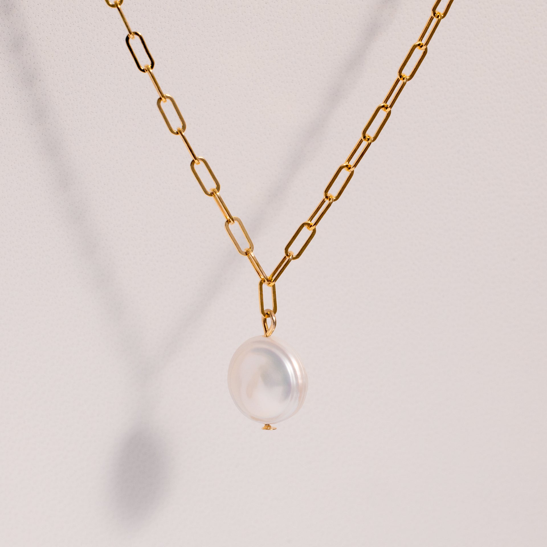 18K Gold Dipped Paperclip Chain Necklace with Freshwater Pearl Charm Pendant